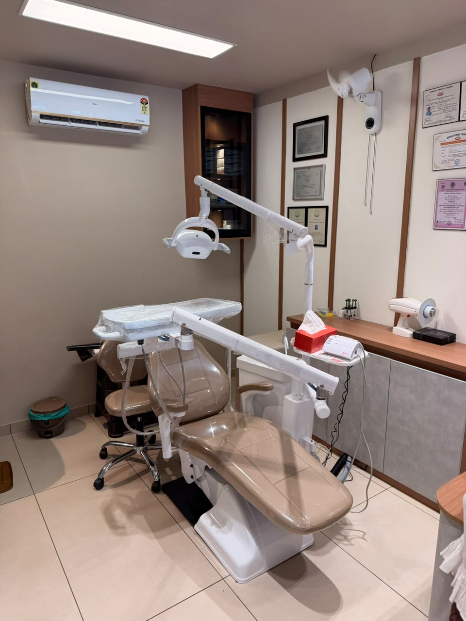 Dental chair and treatment equipment at Thanal Dental Clinic